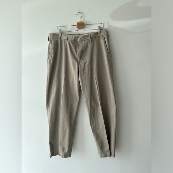 Haggar Khaki Pants - Tan - Flat Front - Pockets - Size:36x30 - Picture 1 of 11
